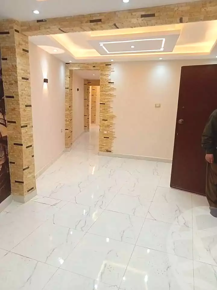 https://aqarmap.com.eg/ar/listing/6876091-for-sale-alexandria-zezenia-ibrahim-el-attar-st