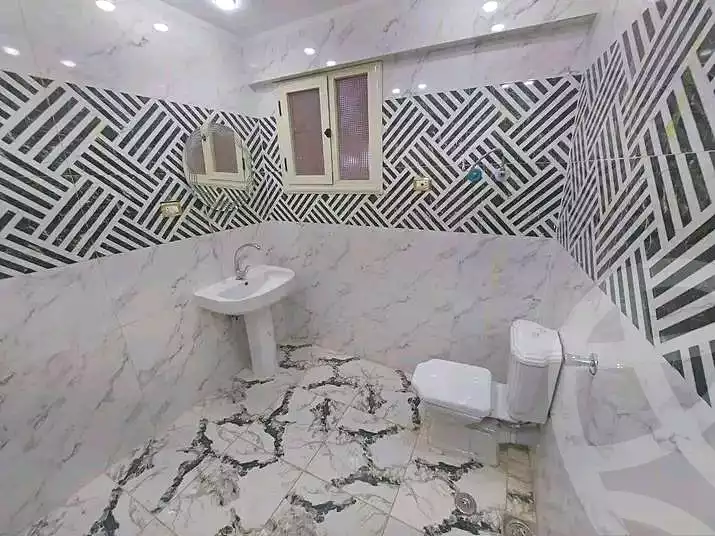 https://aqarmap.com.eg/ar/listing/6876042-for-rent-alexandria-al-agamy-bw-ywsf