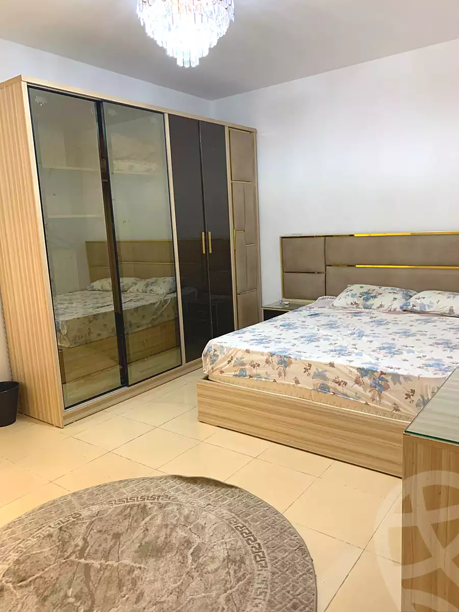 https://aqarmap.com.eg/en/listing/6877894-for-rent-cairo-new-cairo-lrhb-city-mtdd-lrhb-phase-8