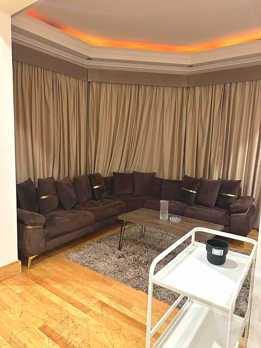 https://aqarmap.com.eg/ar/listing/6877918-for-rent-cairo-el-sheikh-zayed-city-compounds-beverly-hills