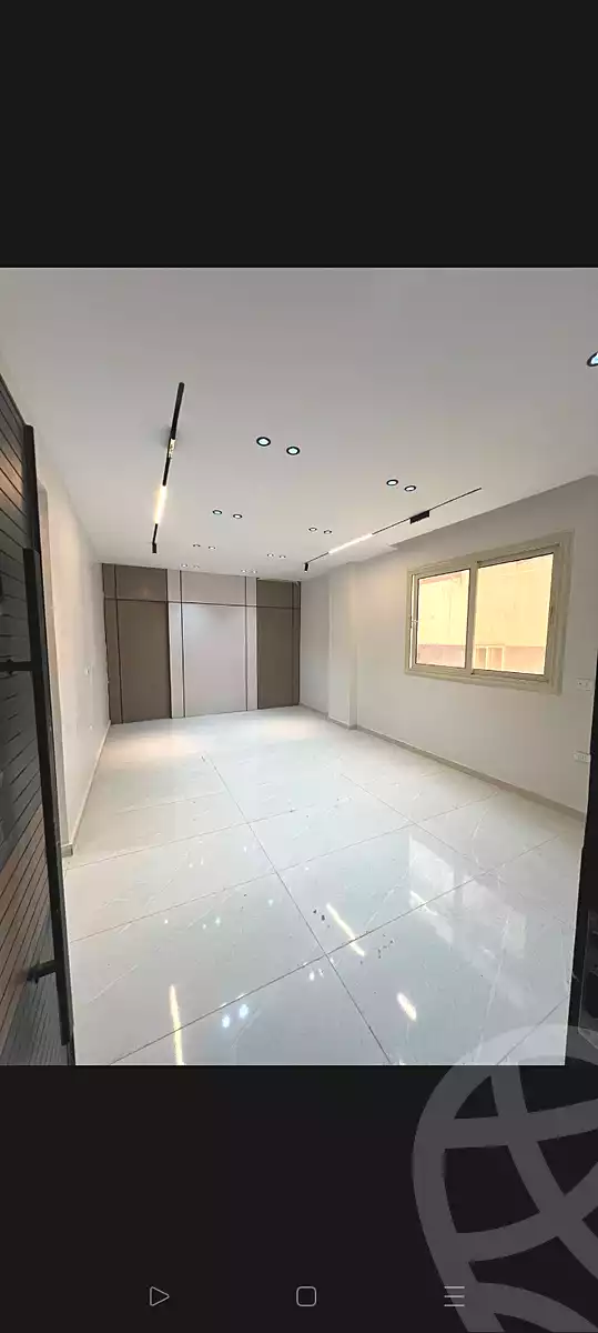 https://aqarmap.com.eg/ar/listing/6878017-for-sale-cairo-6th-of-october-el-ahyaa-neighborhood-3rd-nasr-ammar-st