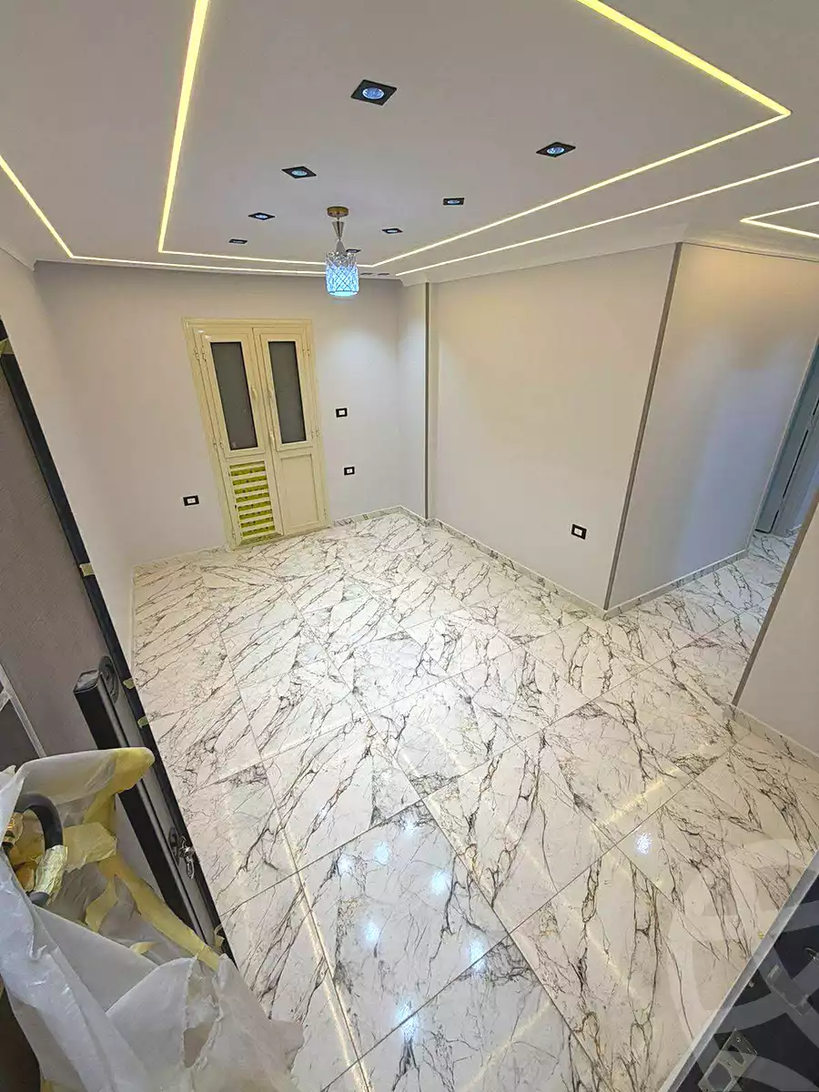 https://aqarmap.com.eg/ar/listing/6875902-for-sale-alexandria-al-agamy-bw-ywsf