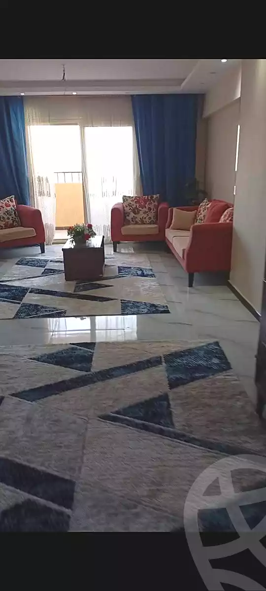https://aqarmap.com.eg/ar/listing/6877537-for-sale-cairo-helwan-ahmed-enci-st