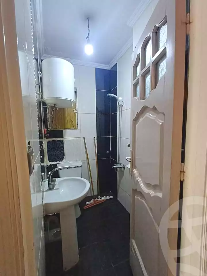 https://aqarmap.com.eg/ar/listing/6878886-for-sale-alexandria-sydy-bshr-sydy-bshr-bhry-shr-mhmd-njyb