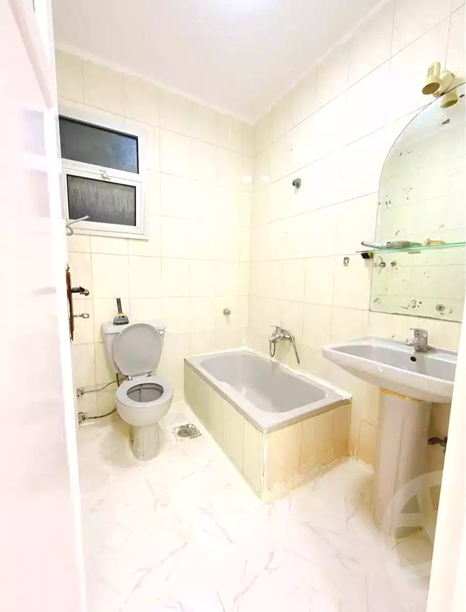 https://aqarmap.com.eg/ar/listing/6879380-for-sale-alexandria-al-agamy-shataa-el-nakheel