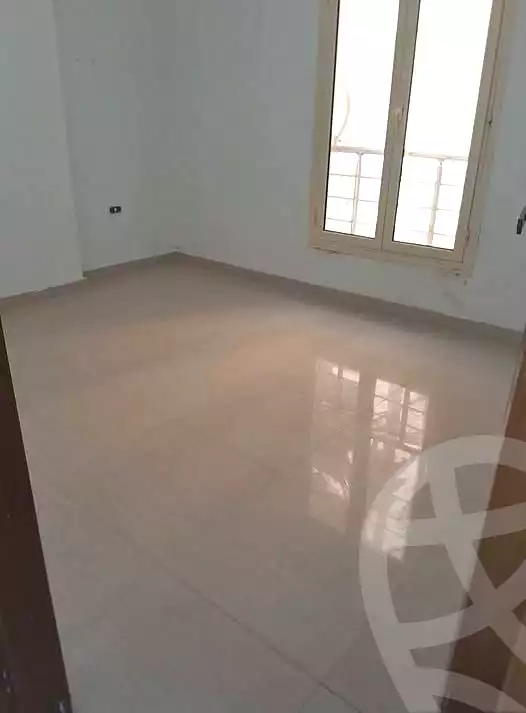 https://aqarmap.com.eg/ar/listing/6879715-for-rent-alexandria-ganaklis