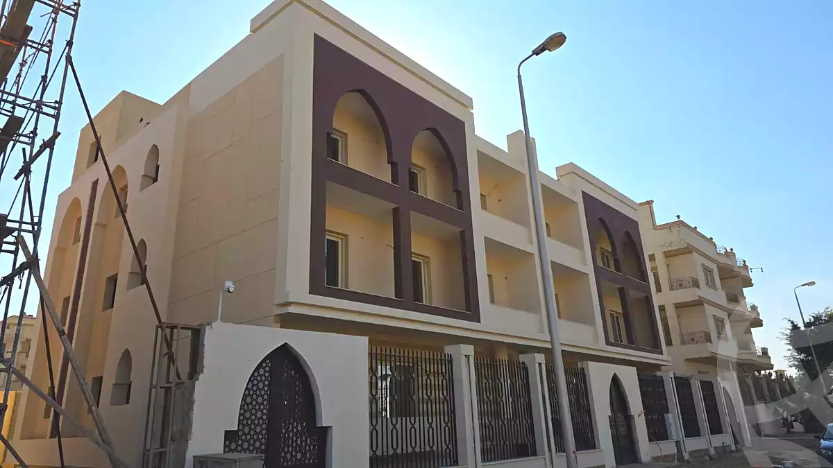https://aqarmap.com.eg/ar/listing/6420865-for-sale-cairo-new-cairo-first-settlement-neighbourhood-7-om-kalthoum-st