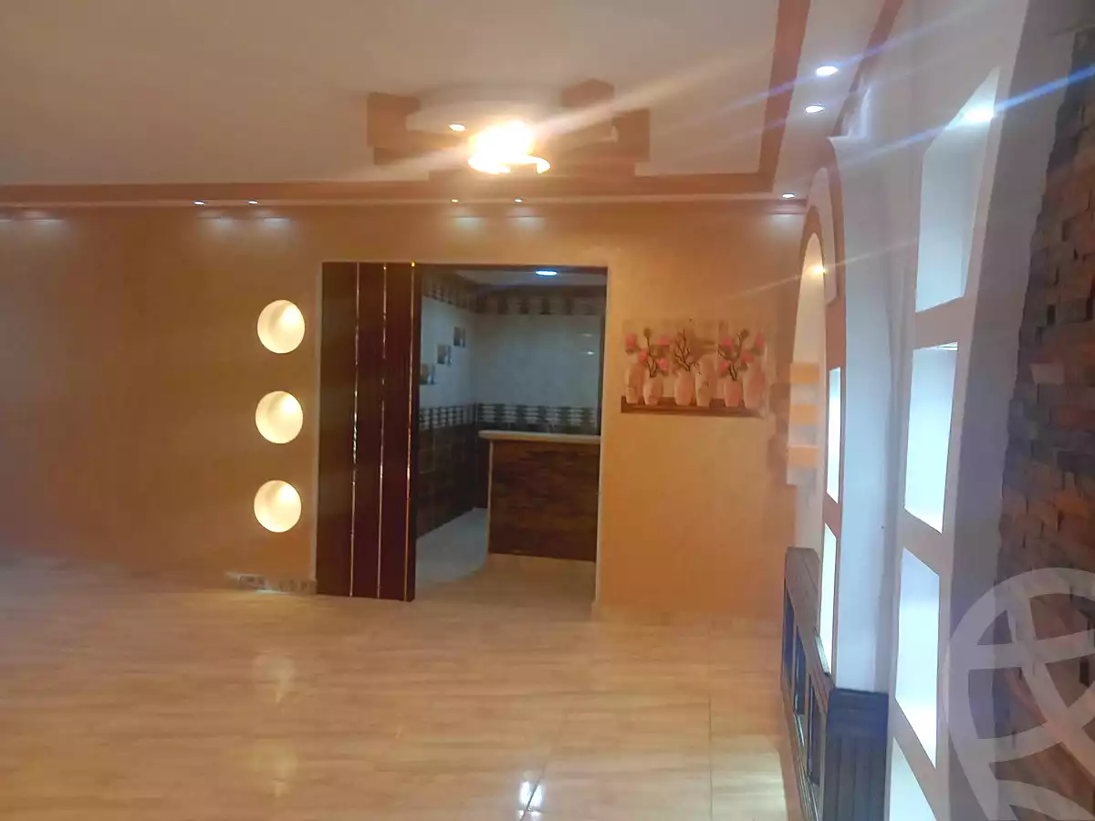 https://aqarmap.com.eg/ar/listing/6880334-for-sale-alexandria-el-asafra-l-sfr-bhry-atlas-st