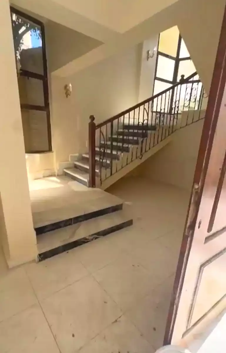 https://aqarmap.com.eg/ar/listing/6880630-for-sale-alexandria-al-agamy-lbytsh-shahr-al-assal-st