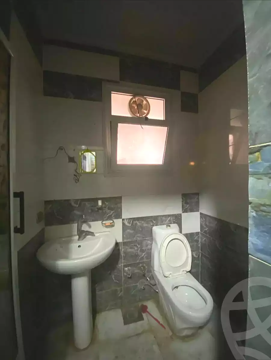 https://aqarmap.com.eg/en/listing/6880758-for-sale-alexandria-moharram-bey