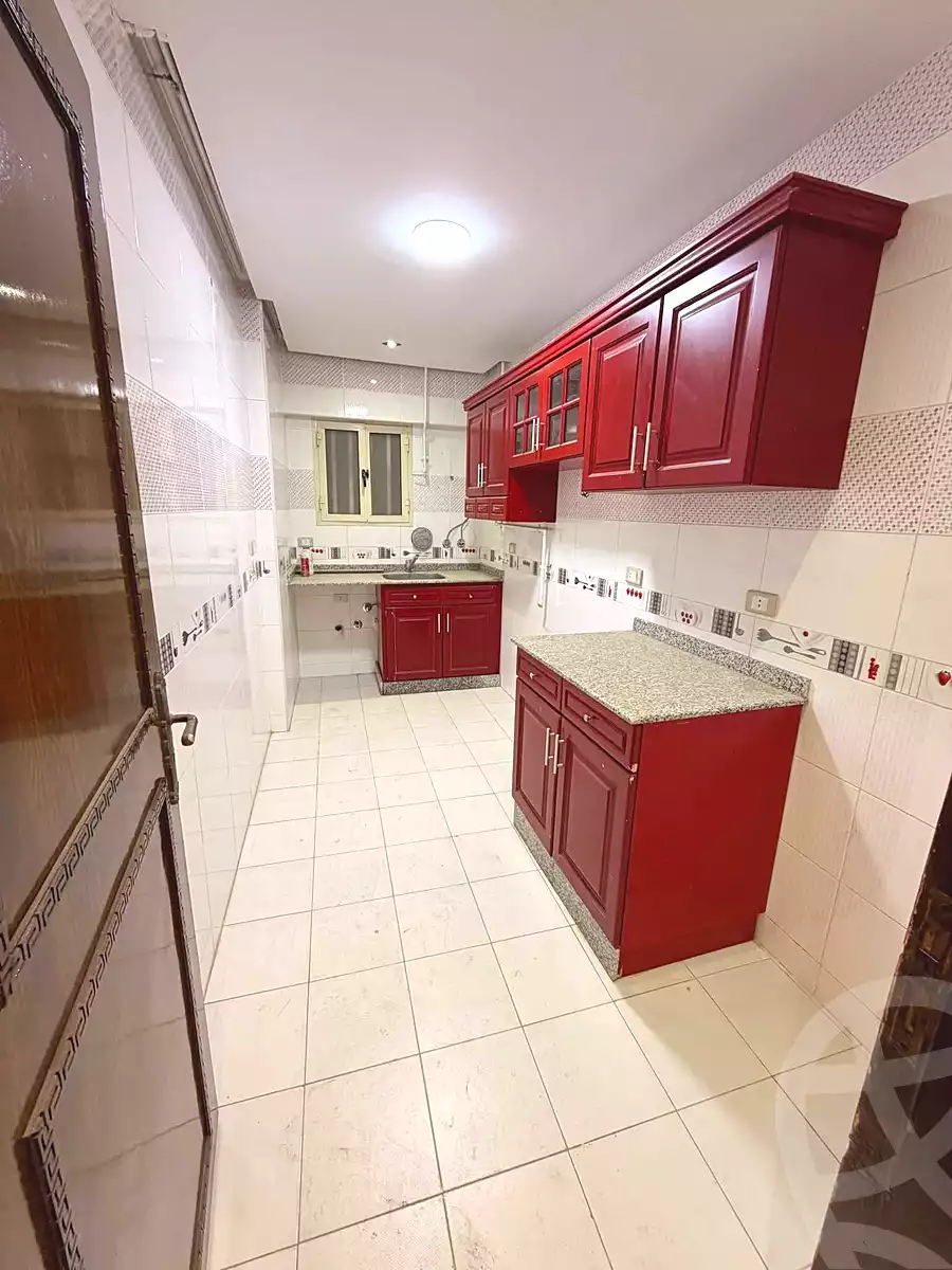https://aqarmap.com.eg/ar/listing/6880864-for-sale-alexandria-sydy-bshr-sydy-bshr-bhry