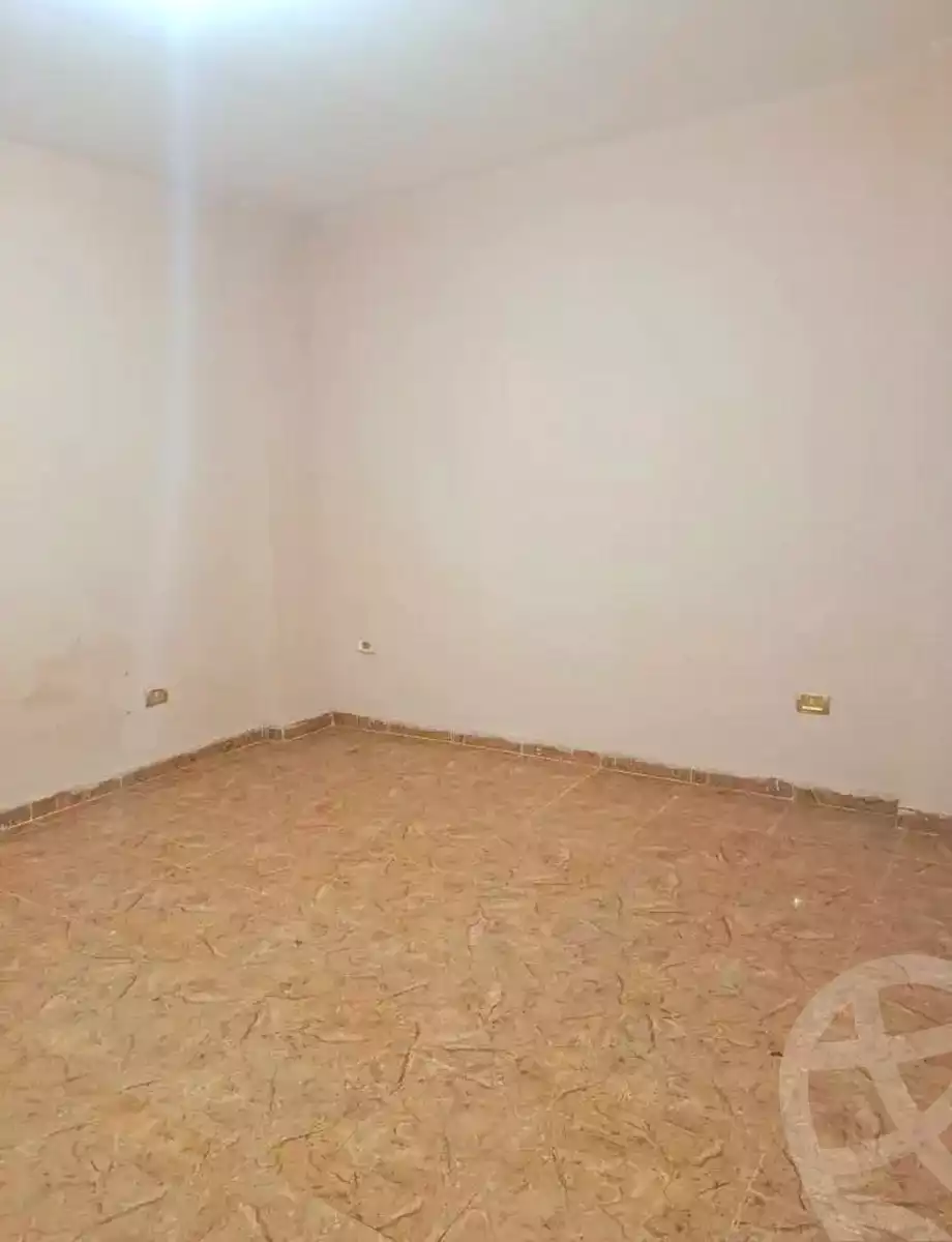 https://aqarmap.com.eg/en/listing/6880871-for-rent-alexandria-lsywf-el-falki