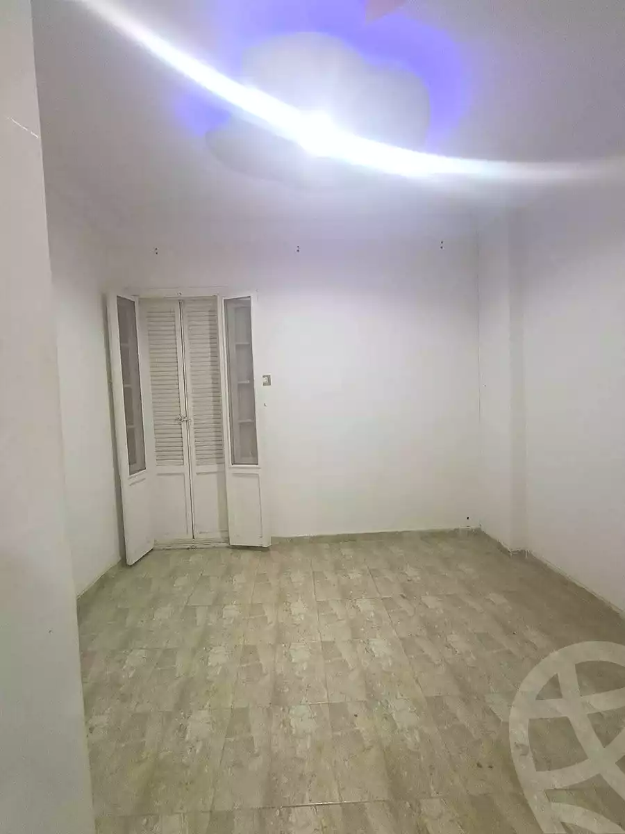 https://aqarmap.com.eg/ar/listing/6881065-for-sale-alexandria-lsywf-el-falki-street-16-el-eslah