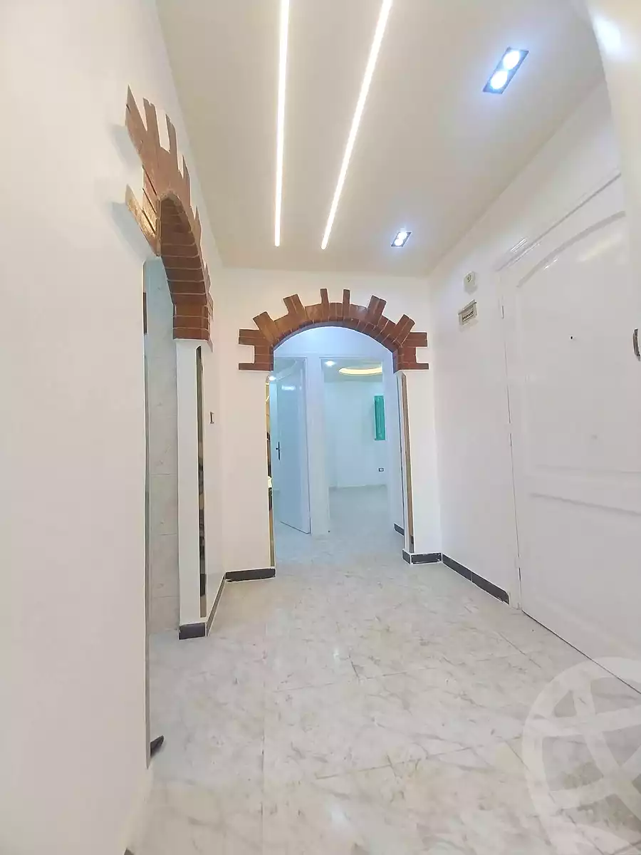 https://aqarmap.com.eg/ar/listing/6881140-for-sale-alexandria-al-agamy-shataa-el-nakheel