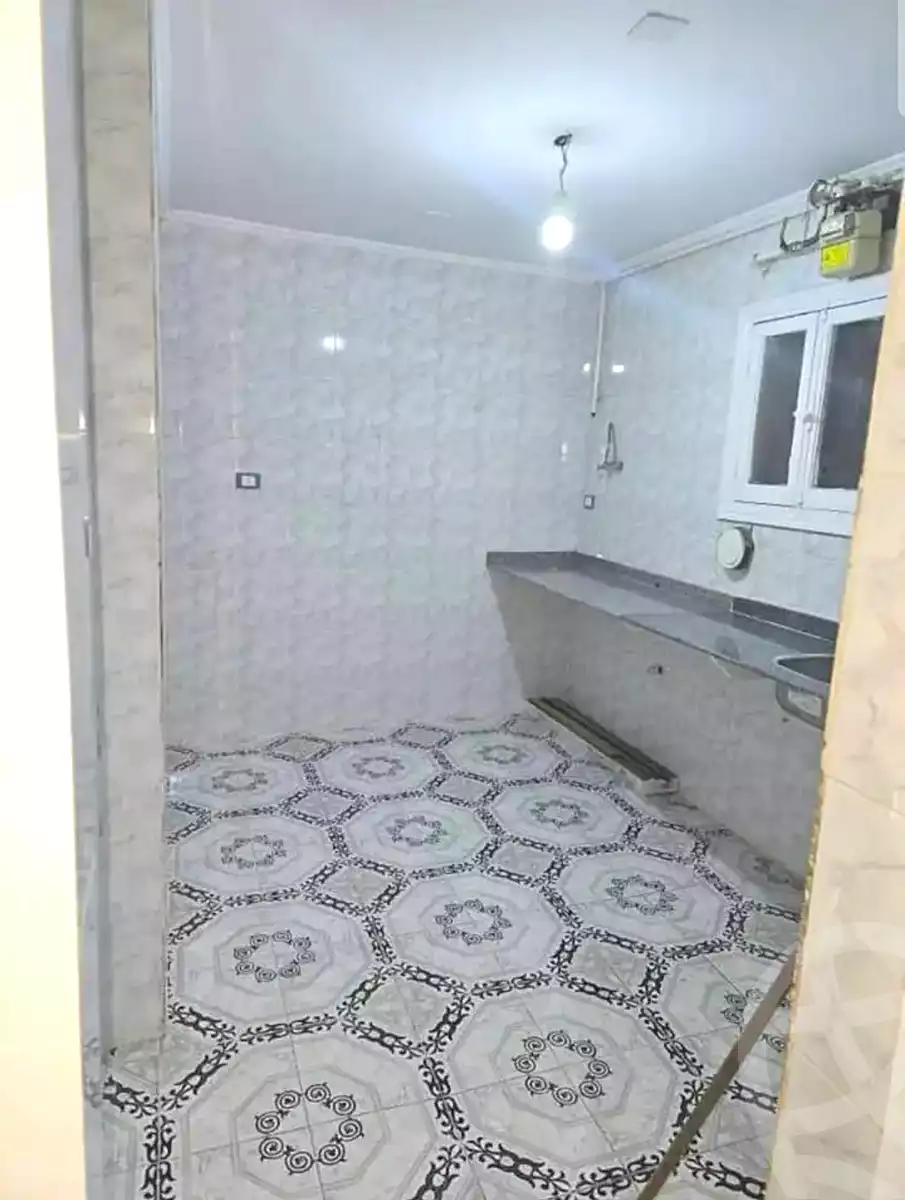 https://aqarmap.com.eg/ar/listing/6881147-for-sale-alexandria-ganaklis-el-arwam-church-st