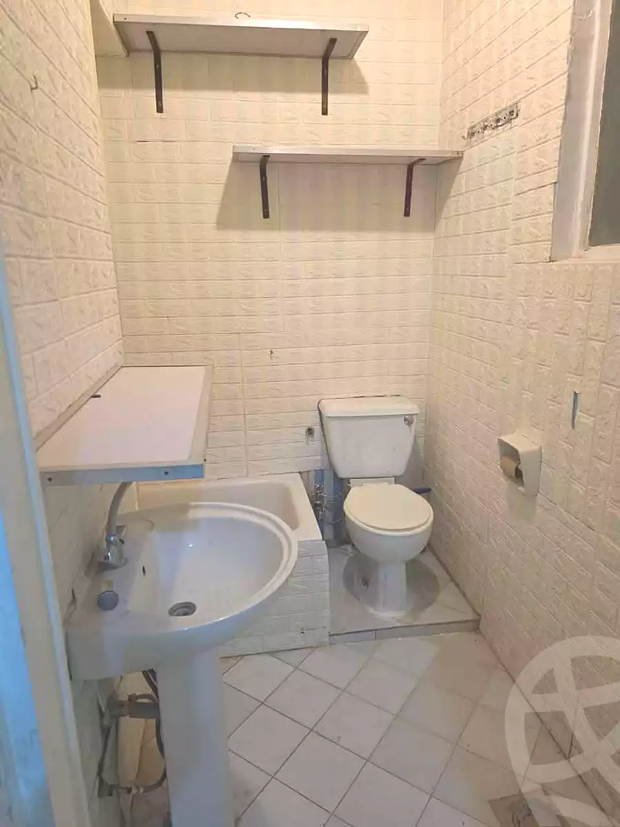 https://aqarmap.com.eg/en/listing/6881754-for-rent-cairo-downtown-kasr-el-neel-kasr-al-nile-st