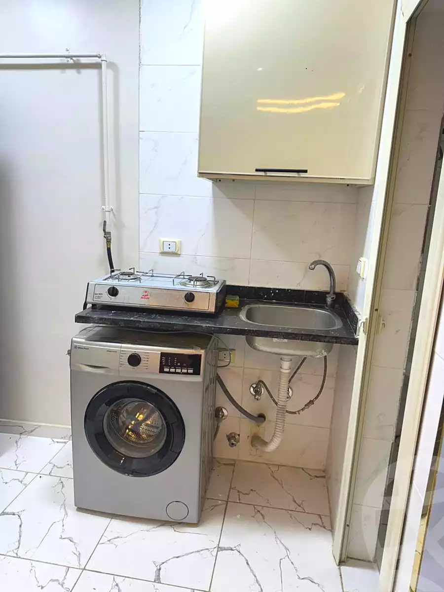 https://aqarmap.com.eg/ar/listing/6881786-for-rent-cairo-6th-of-october-el-ahyaa-neighborhood-1st-eighth-neighborhood