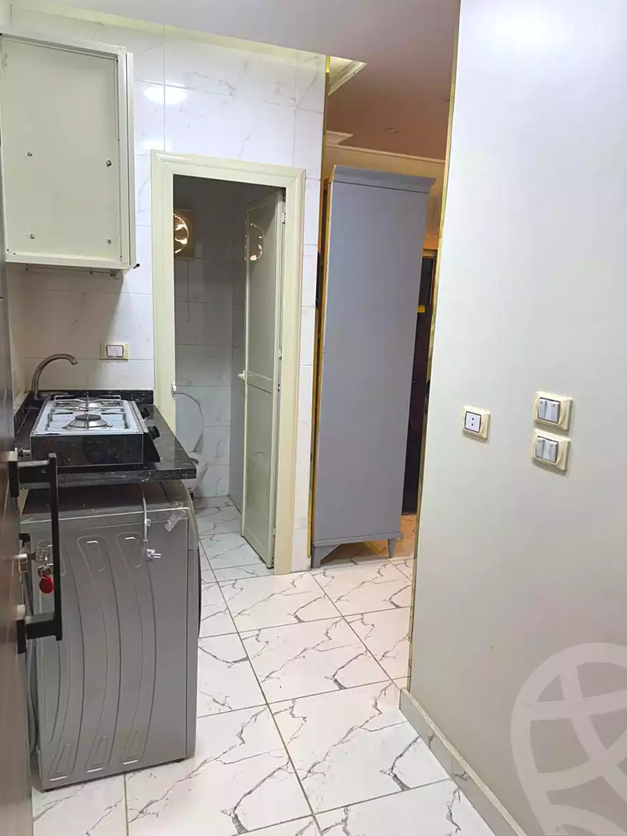 https://aqarmap.com.eg/ar/listing/6881786-for-rent-cairo-6th-of-october-el-ahyaa-neighborhood-1st-eighth-neighborhood