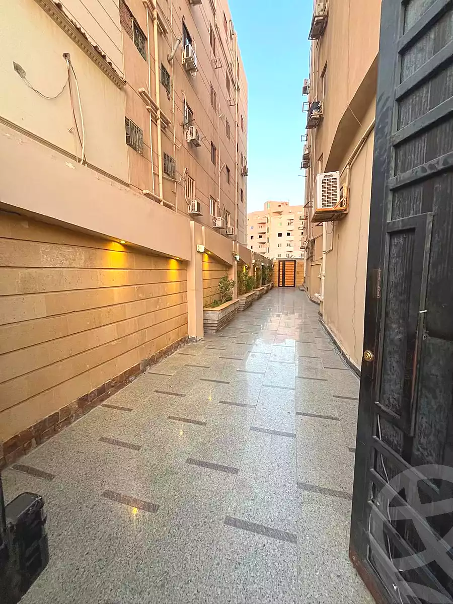 https://aqarmap.com.eg/ar/listing/6882596-for-sale-cairo-new-cairo-el-banafsg-el-banafsag-omarat-al-gabri-st
