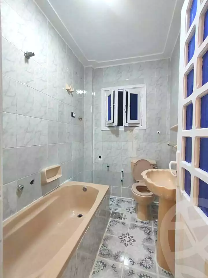 https://aqarmap.com.eg/ar/listing/6882746-for-sale-alexandria-al-agamy-shataa-el-nakheel
