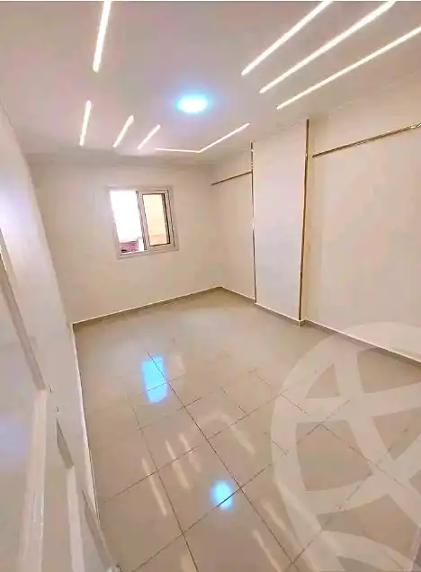 https://aqarmap.com.eg/ar/listing/6883245-for-sale-alexandria-sydy-bshr-sydy-bshr-bhry-shr-khld-bn-lwlyd