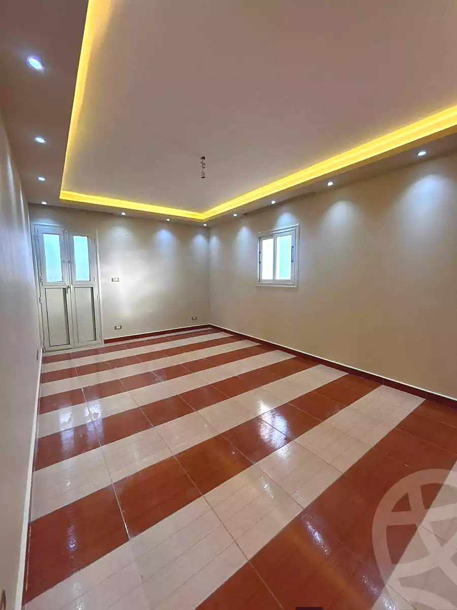 https://aqarmap.com.eg/en/listing/6883325-for-sale-alexandria-al-agamy-lbytsh-mohamed-el-fardi-st