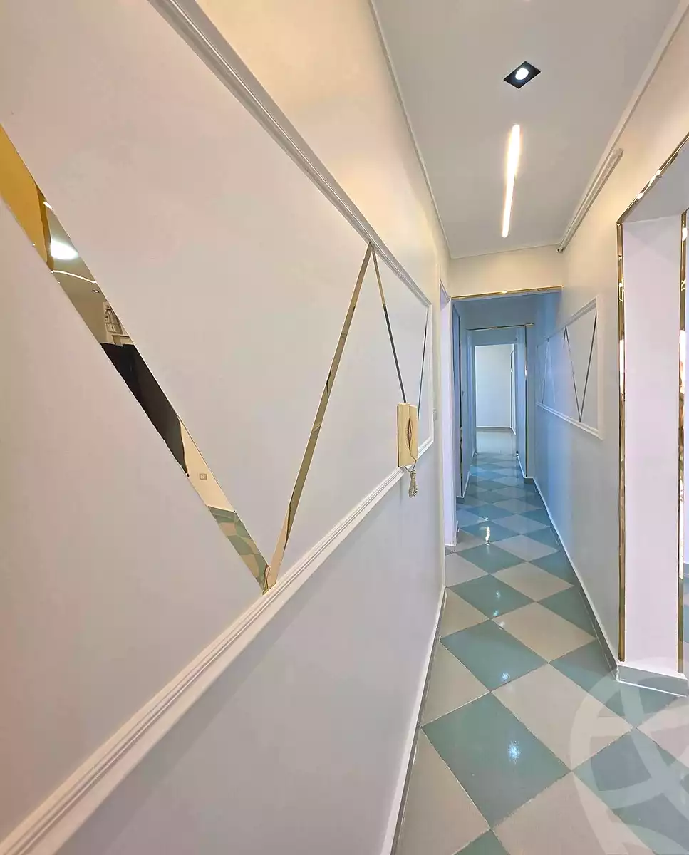 https://aqarmap.com.eg/ar/listing/6883399-for-sale-alexandria-sydy-bshr-sydy-bshr-bhry-shr-khld-bn-lwlyd