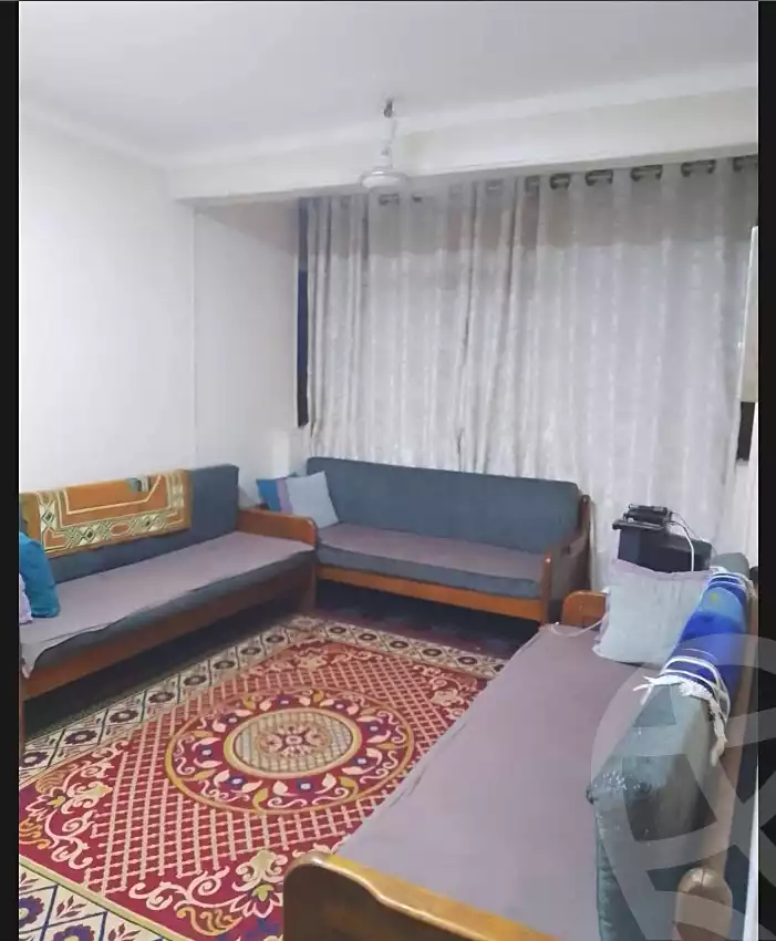https://aqarmap.com.eg/en/listing/6883411-for-sale-cairo-helwan-el-shareaa-el-sharby-st