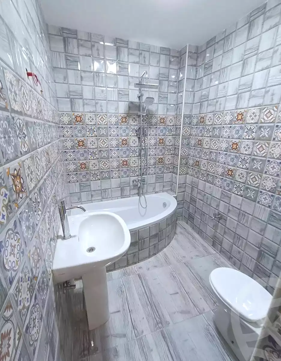 https://aqarmap.com.eg/ar/listing/6883502-for-sale-alexandria-sydy-bshr-sydy-bshr-bhry-khalil-hamada-st