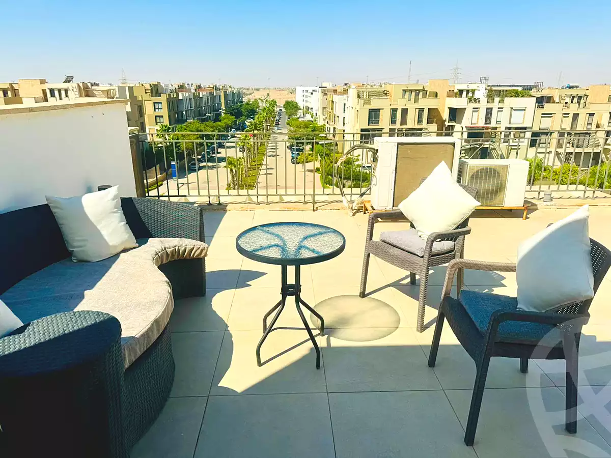 https://aqarmap.com.eg/ar/listing/6884191-for-rent-cairo-el-sheikh-zayed-city-compounds-the-courtyard-mall-dorra