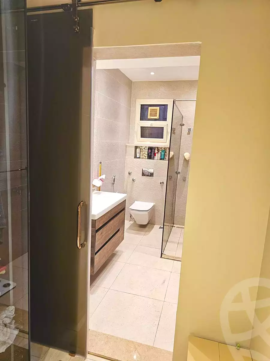 https://aqarmap.com.eg/en/listing/6884604-for-sale-cairo-new-cairo-jml-bd-lnsr