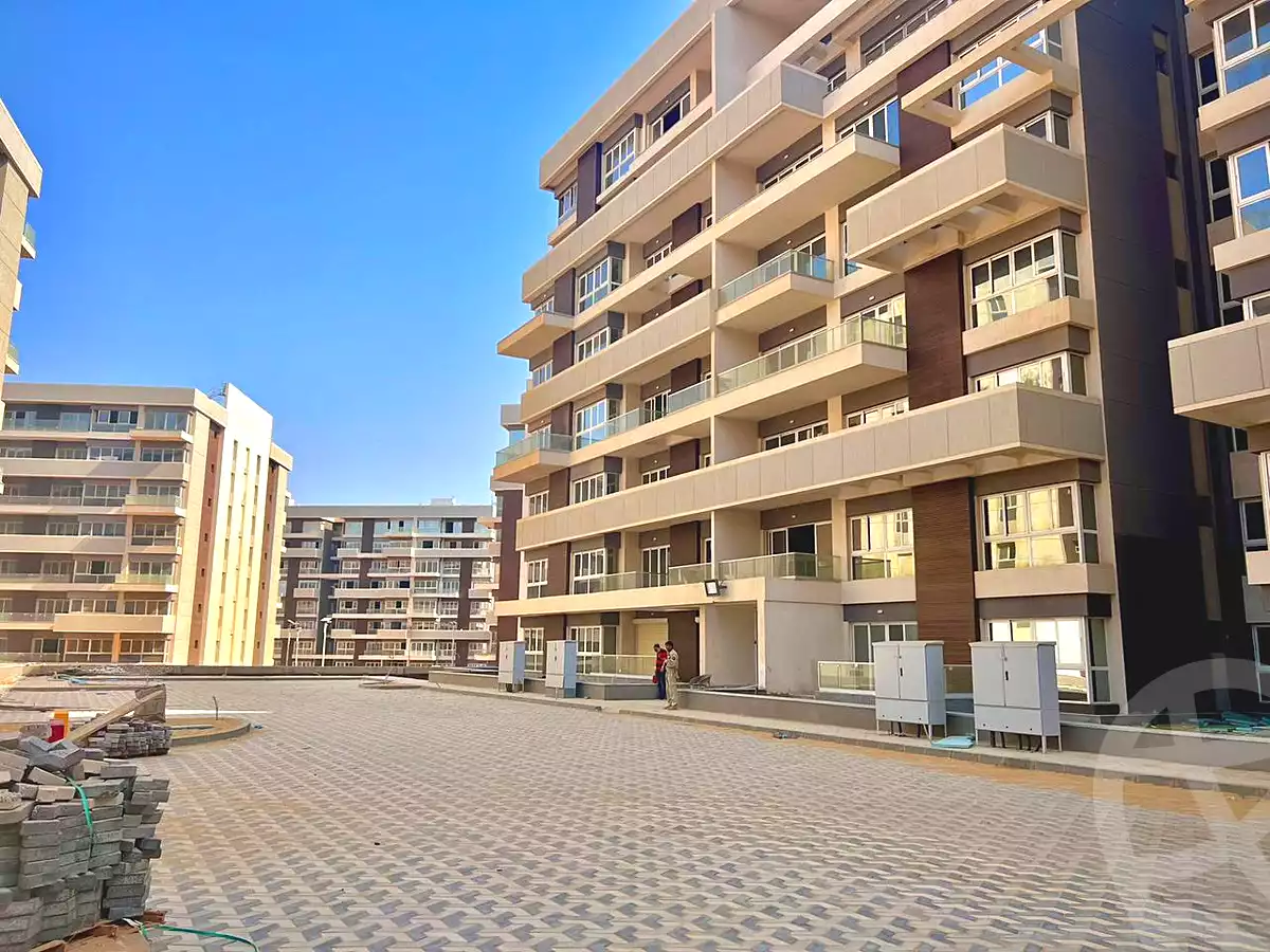 https://aqarmap.com.eg/ar/listing/6884583-for-sale-cairo-new-administrative-capital-r7-scenario