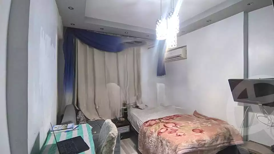 https://aqarmap.com.eg/ar/listing/6884826-for-sale-alexandria-ganaklis-shr-mrtdy-bsh