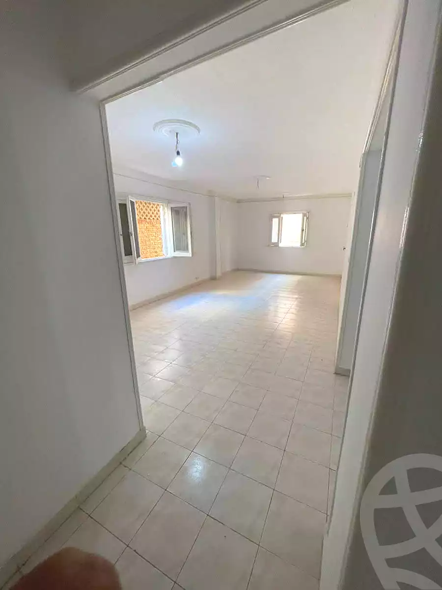 https://aqarmap.com.eg/en/listing/6884993-for-sale-alexandria-al-agamy-lbytsh-bianchiii