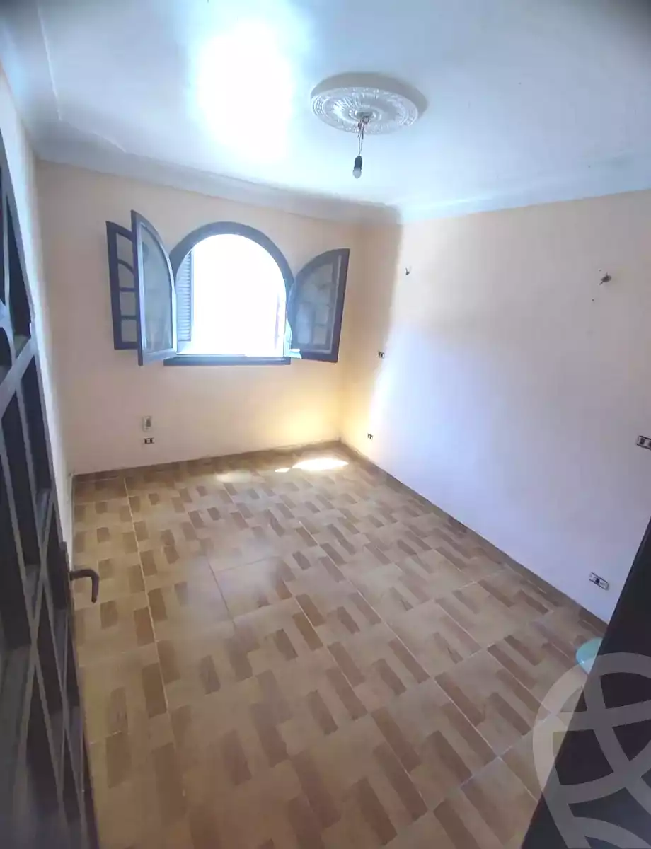 https://aqarmap.com.eg/ar/listing/6885435-for-sale-alexandria-fyktwry-shr-jml-bd-lnsr