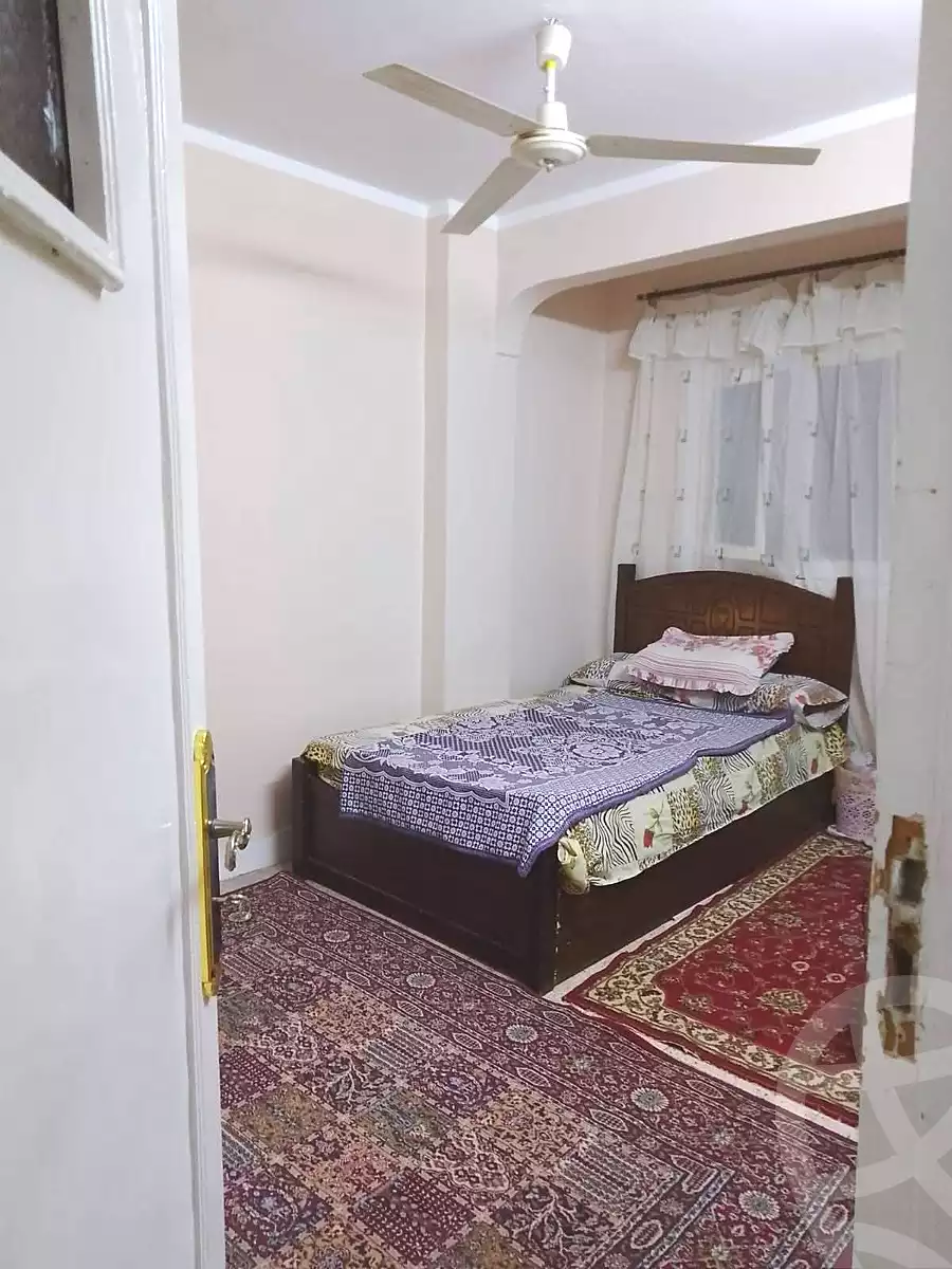 https://aqarmap.com.eg/en/listing/6885562-for-sale-cairo-helwan-el-shareaa-el-sharby-st