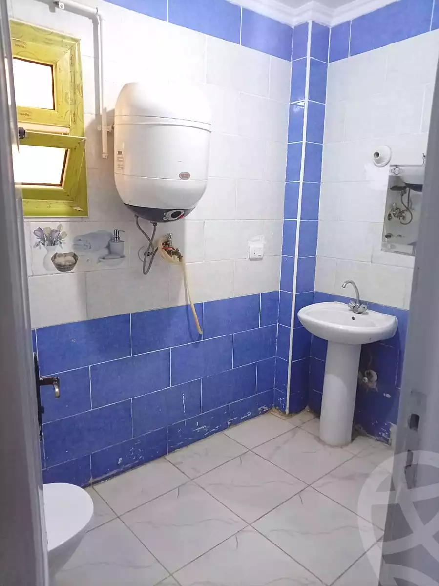 https://aqarmap.com.eg/en/listing/6885580-for-sale-cairo-15th-of-may-manteqat-el-290-fadan