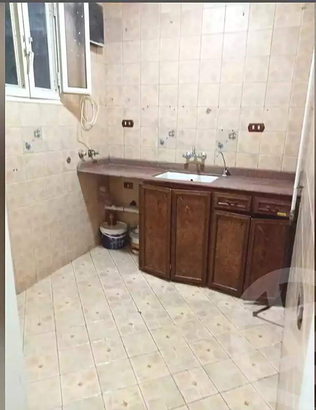 https://aqarmap.com.eg/en/listing/6885717-for-sale-alexandria-camp-cesar-mohammed-fouad-galal-st