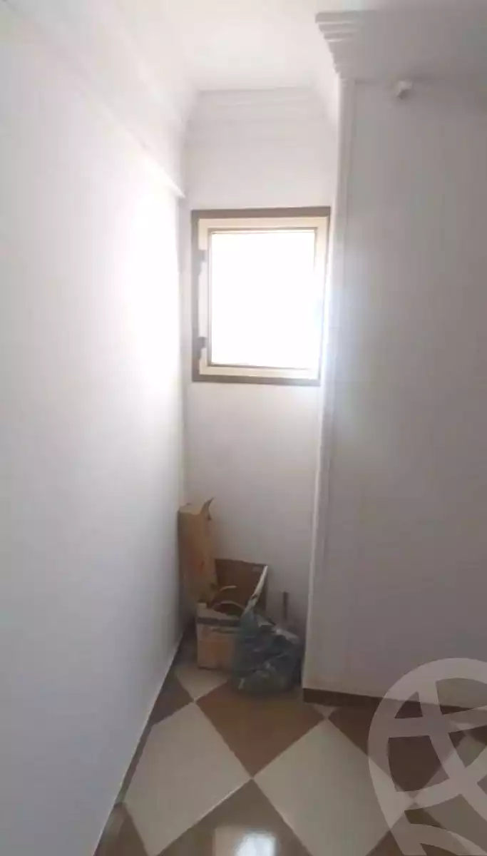 https://aqarmap.com.eg/ar/listing/6885939-for-sale-alexandria-alhadara-new-el-hadra