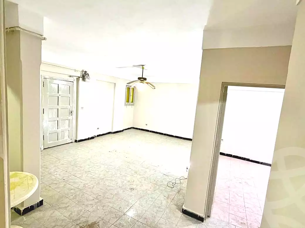 https://aqarmap.com.eg/ar/listing/6885949-for-sale-alexandria-al-agamy-lbytsh-shahr-al-assal-st