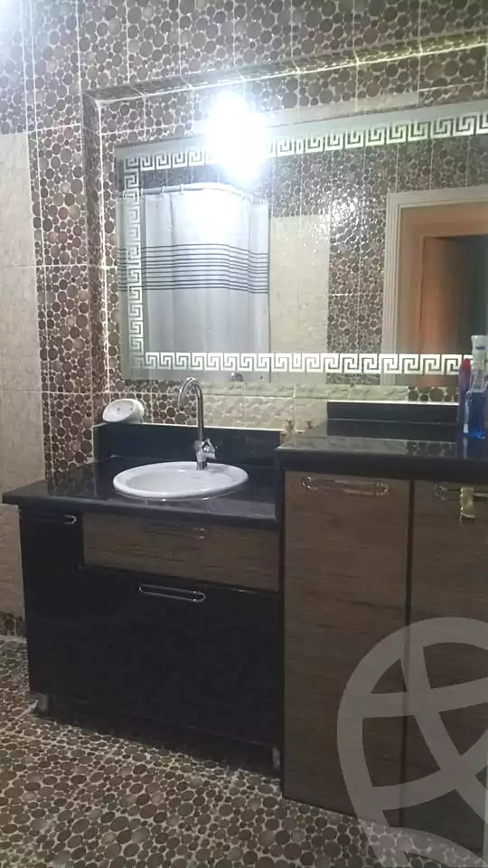 https://aqarmap.com.eg/ar/listing/6885954-for-sale-alexandria-moharram-bey-zaidan-st