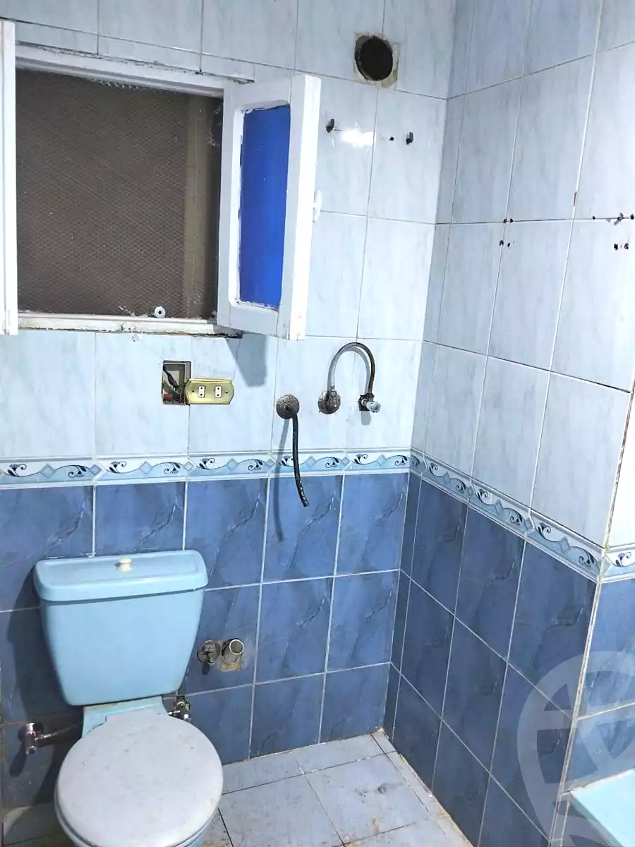 https://aqarmap.com.eg/ar/listing/6886051-for-sale-cairo-helwan-helwan-el-sharkeya-gaafar-st