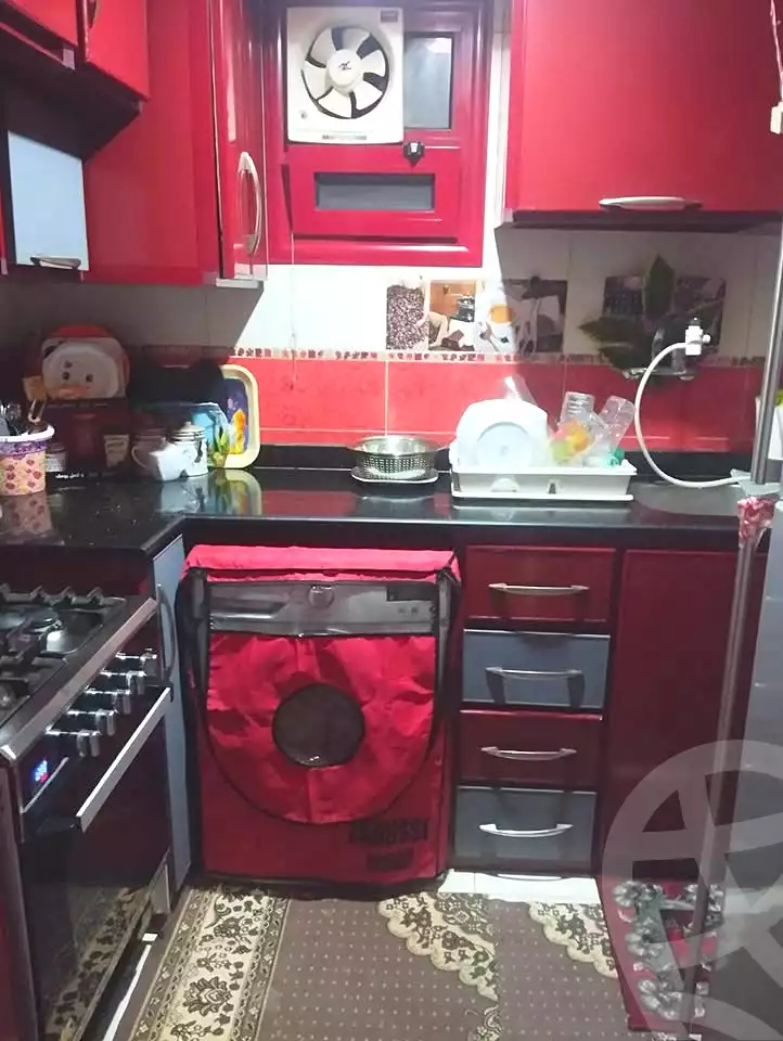 https://aqarmap.com.eg/ar/listing/6886200-for-sale-alexandria-sydy-bshr-sydy-bshr-bhry-ali-hipa-st