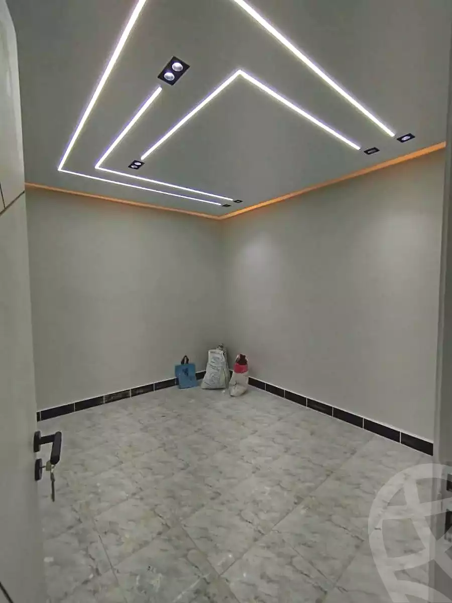https://aqarmap.com.eg/ar/listing/6886559-for-sale-alexandria-al-agamy-lbytsh-bianchiii