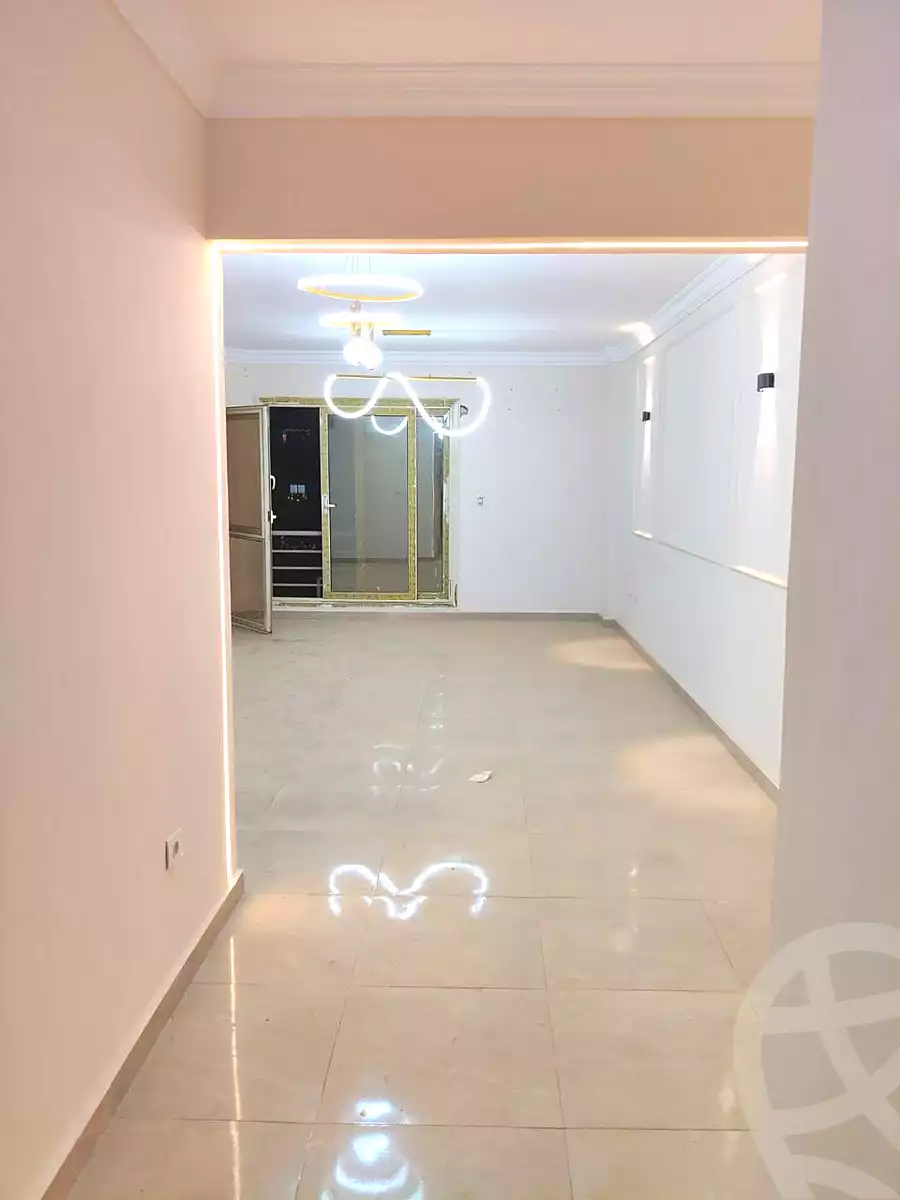https://aqarmap.com.eg/en/listing/6886697-for-rent-cairo-el-sheikh-zayed-city-compounds-jn-zyd