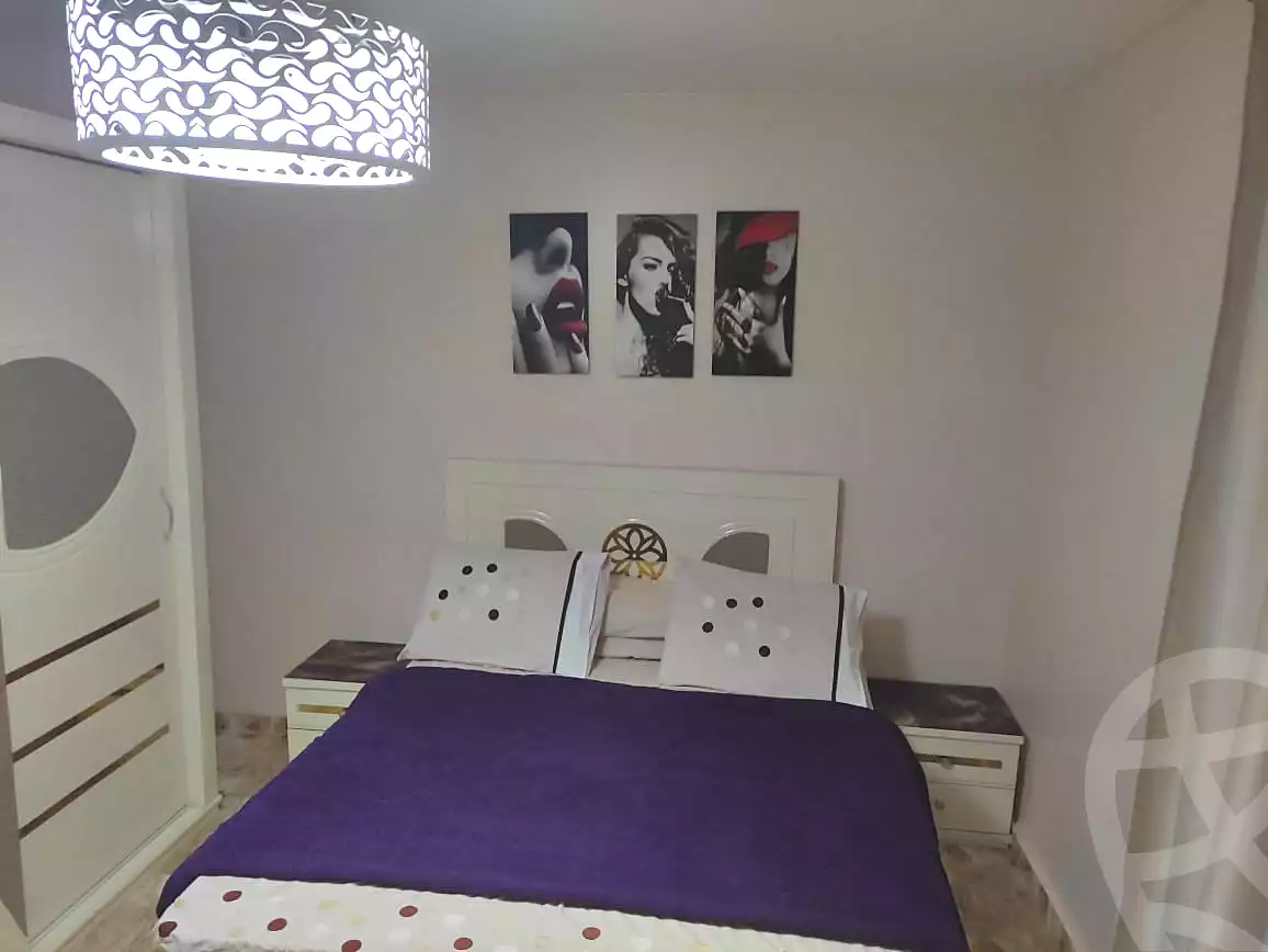 https://aqarmap.com.eg/en/listing/6886704-for-rent-cairo-el-sheikh-zayed-city-compounds-el-khamayel