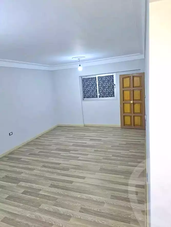 https://aqarmap.com.eg/en/listing/6887117-for-sale-alexandria-ganaklis
