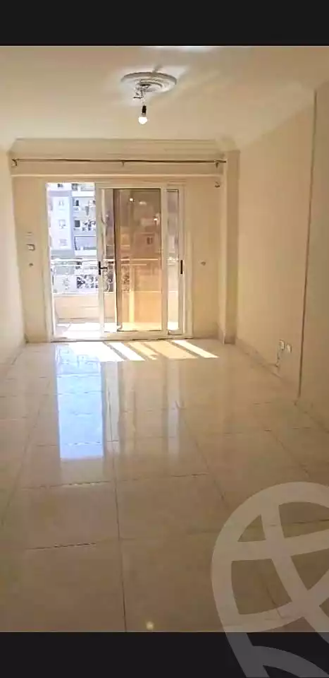 https://aqarmap.com.eg/en/listing/6887126-for-sale-alexandria-sydy-bshr-sydy-bshr-bhry-shr-mhmwd-l-yswy