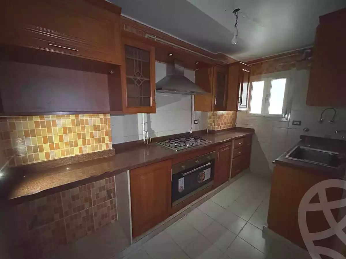 https://aqarmap.com.eg/ar/listing/6887566-for-sale-alexandria-ganaklis