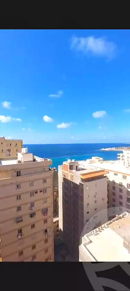 https://aqarmap.com.eg/ar/listing/6887818-for-sale-alexandria-el-asafra-l-sfr-bhry